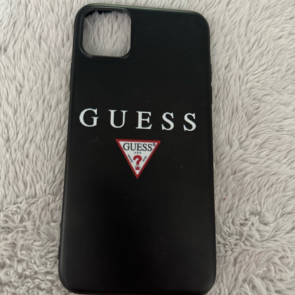 Guess ph ne case for iPhone 11 Pro Max